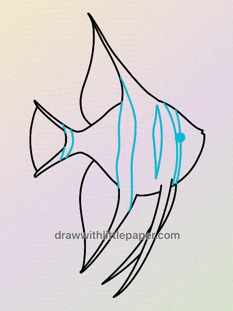 Complete angelfish outline showing tall fins and vertical stripes